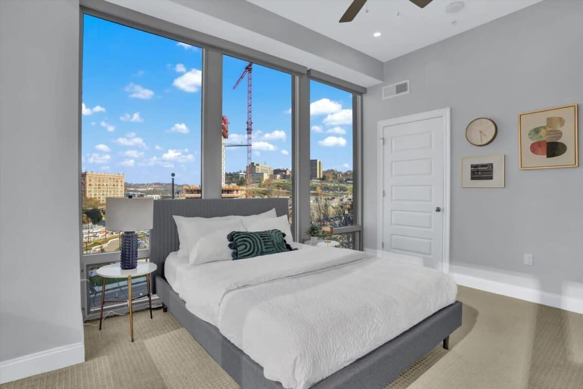 Cozysuites Spacious 2Br, Ppg Paints Arena, Pitts Pittsburgh Bagian luar foto
