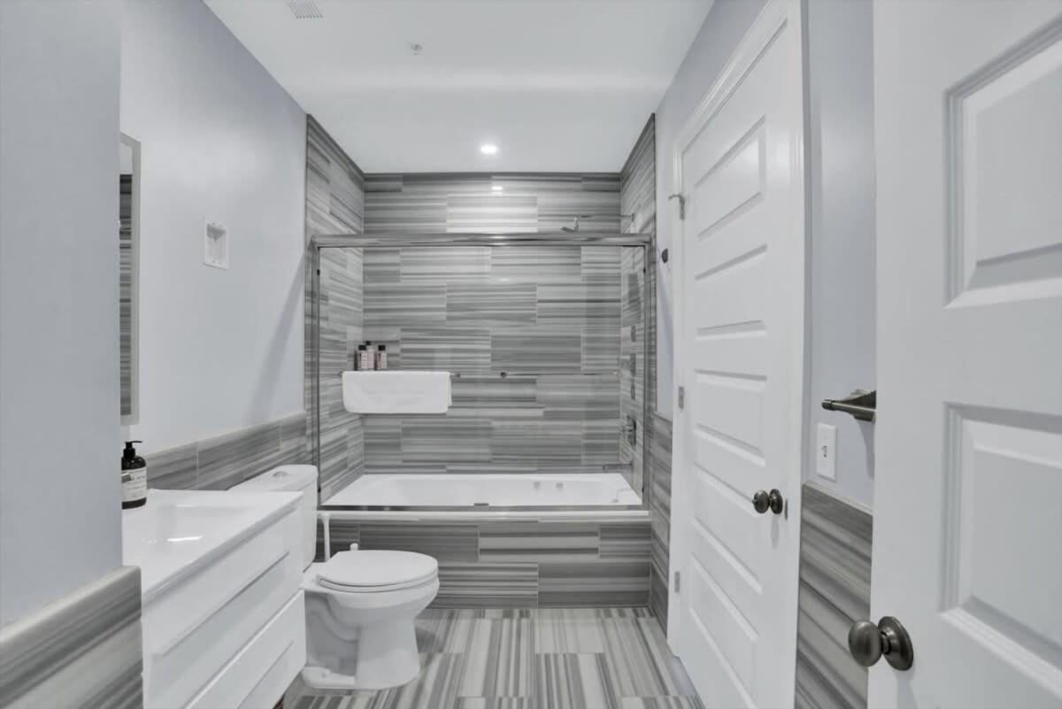 Cozysuites Spacious 2Br, Ppg Paints Arena, Pitts Pittsburgh Bagian luar foto